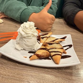 Modern Thai - Fried Banana with Coconut Ice Cream - Thai Near Me - Montebello, California Modern Thai - Fried Banana with Coconut Ice Cream - Thai Near Me - Montebello, California