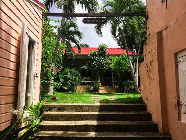 cafe christine st croix