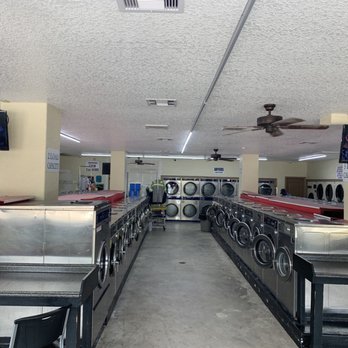 Texas Laundromat - Laundromat Near Me - Brazoria, Texas Texas Laundromat - Laundromat Near Me - Brazoria, Texas