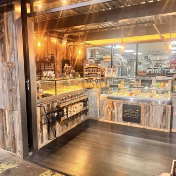 Miette et Chocolat - Chocolatiers & Shops Near Me - Aurora, Colorado
