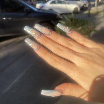 Ara Spa - Nail Salons Near Me - Davis, California