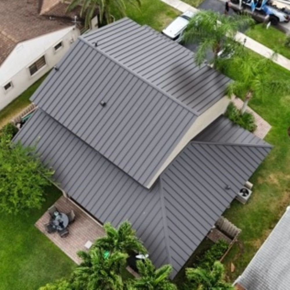 Slide of Molina's Roofing Services