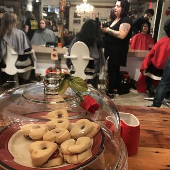 Salon Riz - Hair Salons Near Me - New York, New York