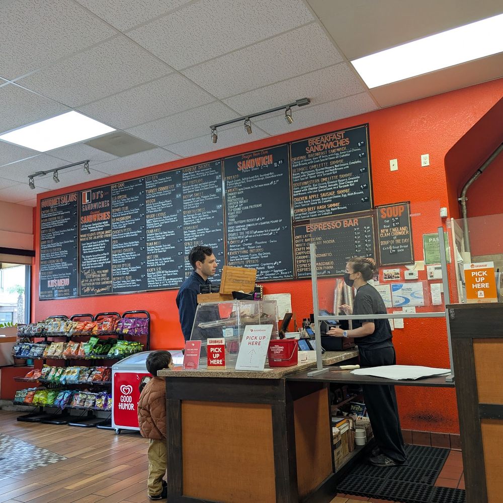 Lou's Cafe - 1/19/20 - Breakfast & Brunch Near Me - San Francisco, California