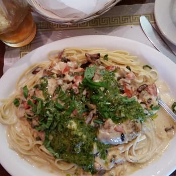Manoli Canoli - Italian Near Me - Chevy Chase, Maryland