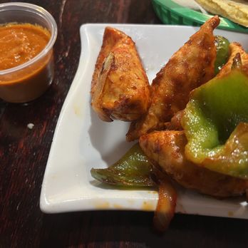 Everest Indian kitchen - Indian Near Me - Manhattan, Kansas