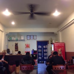 Basu Lounge - Cosy ambiance. Always popular with the... Natives.