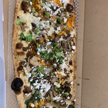 &pizza - Veggie Pizza with Vegan Sausage. - Vegan Near Me - Dulles, Virginia