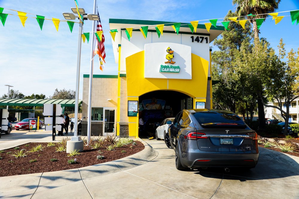 QUICK QUACK CAR WASH 59 Photos & 69 Reviews 1471 Holiday Ln