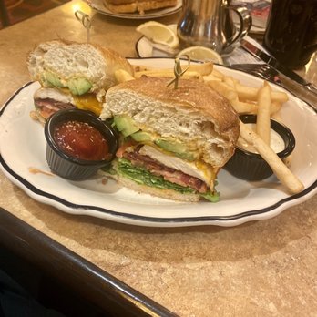 Café Central - Chicken club - American Near Me - Reno, Nevada