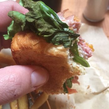 Cheddar's Scratch Kitchen - I realized to late the lettuce went dark. - American Near Me - Pooler, Georgia Cheddar's Scratch Kitchen - I realized to late the lettuce went dark. - American Near Me - Pooler, Georgia