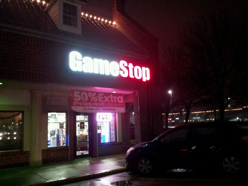GAMESTOP Updated October 2024 13 Reviews 7420 W Holmes Ave, Milwaukee, Wisconsin Videos