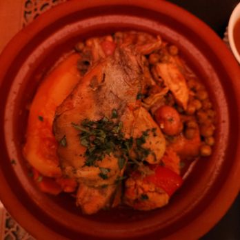 Palacio Andaluz - Tajin de Pollo (with vegetables.). - Moroccan Near Me - Granada, GR