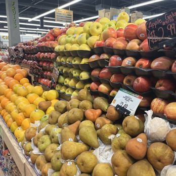 Dumbo Market - Fruit - Grocery Near Me - Brooklyn, New York Dumbo Market - Fruit - Grocery Near Me - Brooklyn, New York