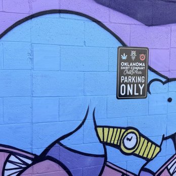 Ace’s Disc Golf Supply - Parking lot - Disc Golf Near Me - Oklahoma City, Oklahoma