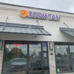 Zoom Tan - Tanning Salon