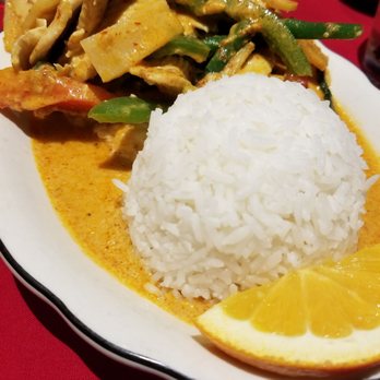 Kowloon - Red Curry Chicken - Asian Fusion Near Me - Saugus, Massachusetts Kowloon - Red Curry Chicken - Asian Fusion Near Me - Saugus, Massachusetts