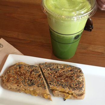 Faborit - Turkey panini - Cafeteria Near Me - Madrid, M Faborit - Turkey panini - Cafeteria Near Me - Madrid, M