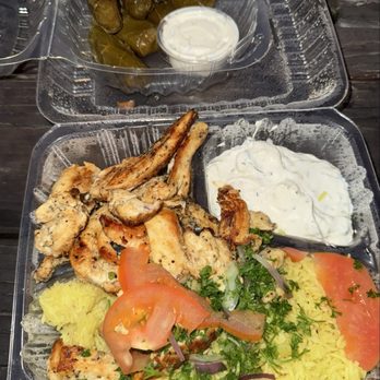 Aybla Grill - Mediterranean Plate/chicken and dolmades - Greek Near Me - Beaverton, Oregon