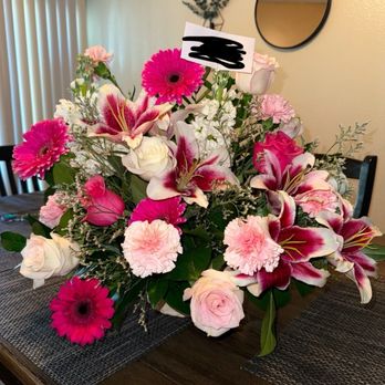 Finest City Florist - Beautiful arrangement !! - Florists Near Me - Lakeside, California