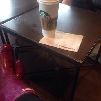 Starbucks - Nice spot for a rainy day - Coffee & Tea Near Me - Murrysville, Pennsylvania