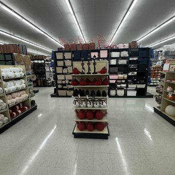 Hobby Lobby - Merchandise - Home Decor Near Me - Kissimmee, Florida Hobby Lobby - Merchandise - Home Decor Near Me - Kissimmee, Florida
