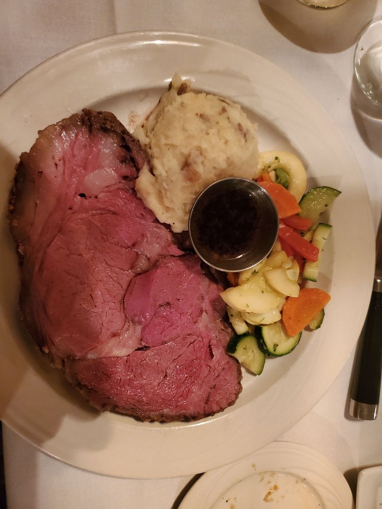 Food from The Yard of Ale
