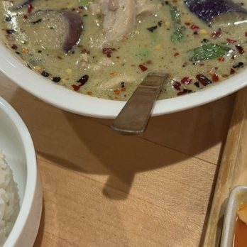 Luck Gai Cafe - Green Curry with chicken - Chicken Shop Near Me - Anaheim, California Luck Gai Cafe - Green Curry with chicken - Chicken Shop Near Me - Anaheim, California