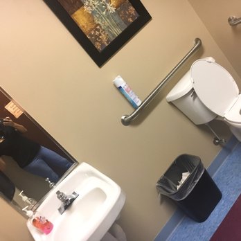 Manlio Dermatology - Clean restrooms! #RestroomSelfie - Dermatologists Near Me - Orlando, Florida Manlio Dermatology - Clean restrooms! #RestroomSelfie - Dermatologists Near Me - Orlando, Florida