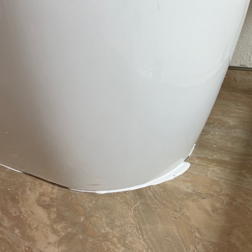 Oak Plumbing - Great job caulking the tub - Plumbing Near Me - Benicia, California