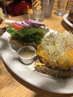 tommy's by null