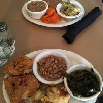 Sascees Southern Style Eatery - Southern Near Me - Waco, Texas