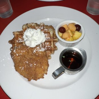 Lips - Florida - Chicken and waffles - Bars Near Me - Oakland Park, Florida