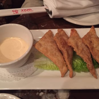 Hy's Steak House - Ahi wonton crisp - Steakhouses Near Me - Honolulu, Hawaii Hy's Steak House - Ahi wonton crisp - Steakhouses Near Me - Honolulu, Hawaii
