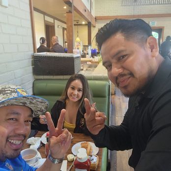 Mimi's Cafe - Excellent service is Jose Lopez - Breakfast & Brunch Near Me - Chino, California