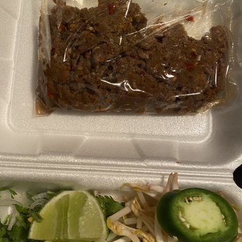 Pho Yes - Satay (spicy beef pho) meat - Vietnamese Near Me - Manor, Texas