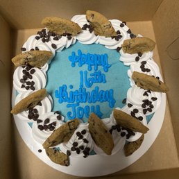 Birthday Cake Cupcake