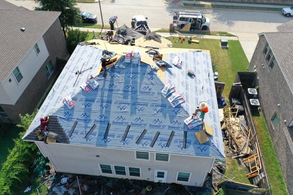 Skyline Custom Construction Logo