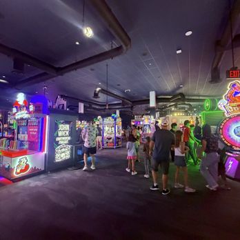Dave & Buster's San Diego - Arcade - Sports Bars Near Me - San Diego, California Dave & Buster's San Diego - Arcade - Sports Bars Near Me - San Diego, California