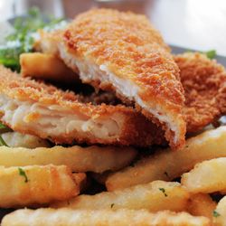 1989 Arcade Bar & Kitchen - 1989 Fish & Chips