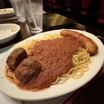 The Old Spaghetti Factory - Meat Lover's Treat - Italian Near Me - Louisville, Kentucky The Old Spaghetti Factory - Meat Lover's Treat - Italian Near Me - Louisville, Kentucky