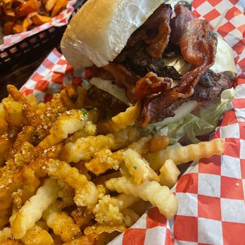 Little Matt's - Santa Barbara Sourdough Burger - Burgers Near Me - Houston, Texas Little Matt's - Santa Barbara Sourdough Burger - Burgers Near Me - Houston, Texas