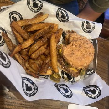 The Peddler's Daughter - Smash burger - Irish Near Me - Nashua, New Hampshire The Peddler's Daughter - Smash burger - Irish Near Me - Nashua, New Hampshire