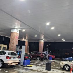 Costco Gas Station - Costco Gas Station, Saint Louis Park