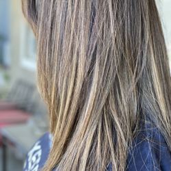 Bambi Salon