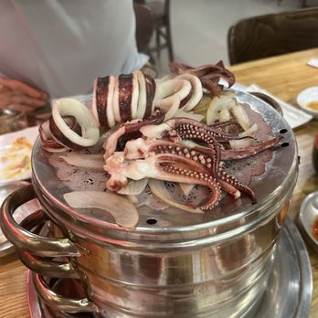 T-Fish - Sushi Bars Near Me - Los Angeles, California