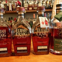 Elijah Craig Barrel Proof vertical tasting, including the lauded B517.
