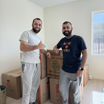 Eco Moving - Islom helping us move! - Movers Near Me - Los Angeles, California Eco Moving - Islom helping us move! - Movers Near Me - Los Angeles, California