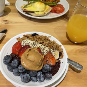 Nectar Cafe & Juice Bar - Açaí bowl (and eggs Benny) - Juice Bars & Smoothies Near Me - Lewes, Delaware Nectar Cafe & Juice Bar - Açaí bowl (and eggs Benny) - Juice Bars & Smoothies Near Me - Lewes, Delaware