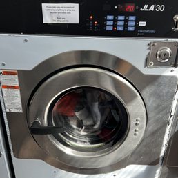 Machine with our big load of laundry. Machine with our big load of laundry.